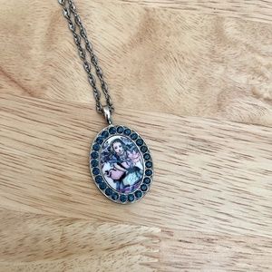 Tarina Tarantino Alice in Wonderland Necklace